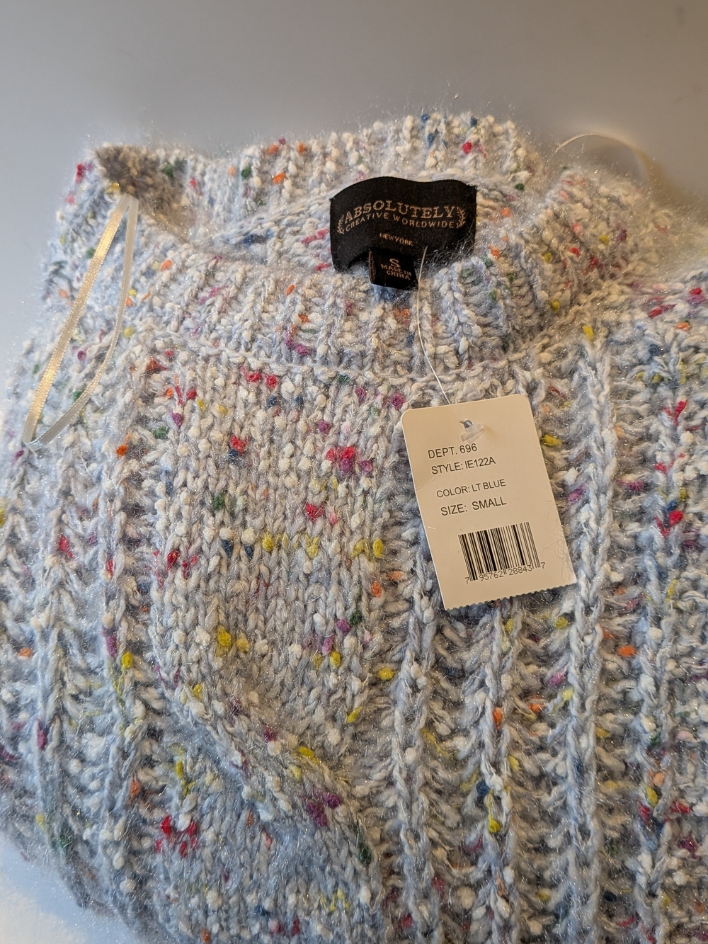 NWT Absolutely Creative Worldwide Light Blue Gray Speckled Cable Knit Sweater